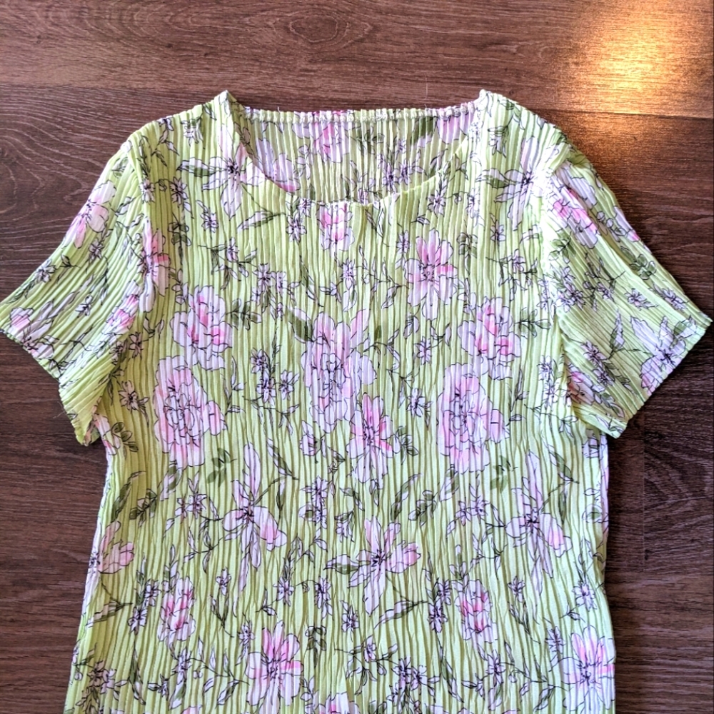 Vintage Pleated Top